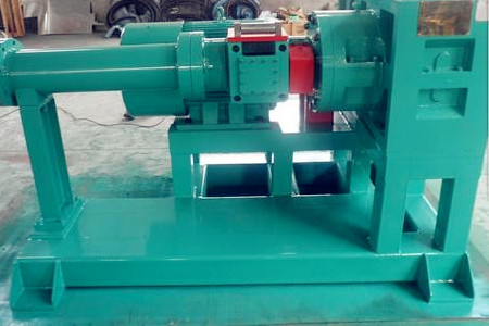 橡膠擠出機的溫度怎么控制？